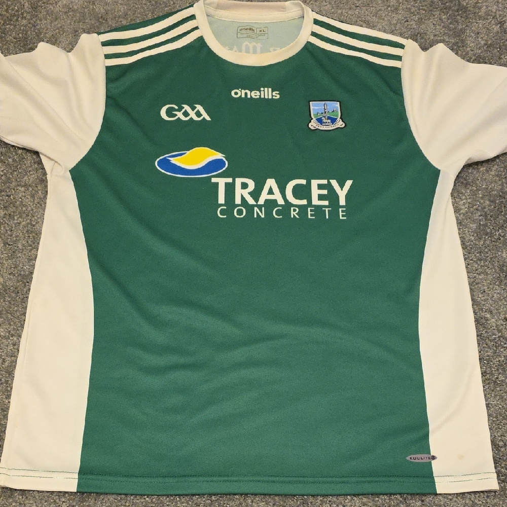 O'Neill's Green and White Jersey